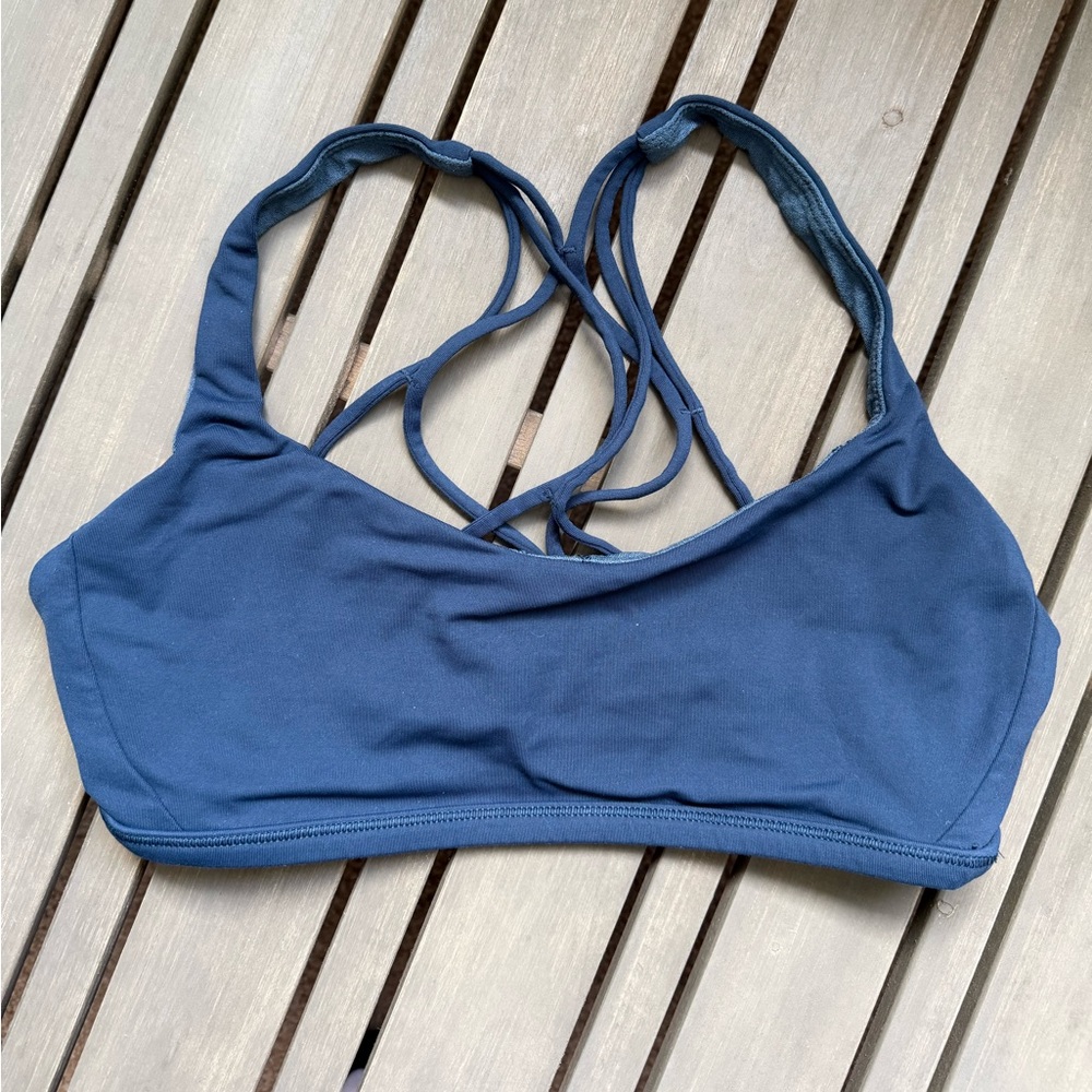 Lululemon Sports Bra (6)